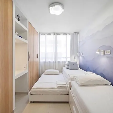 Juan-les-pins , T3 Luxe , Garage , 2 Min Apartment *